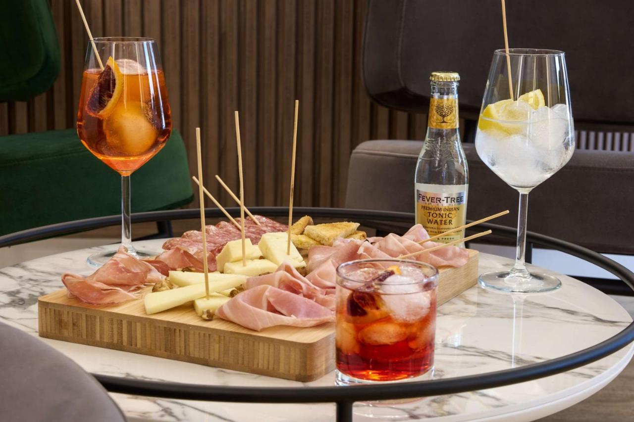 Radisson Hotel Ferrara Ngoại thất bức ảnh