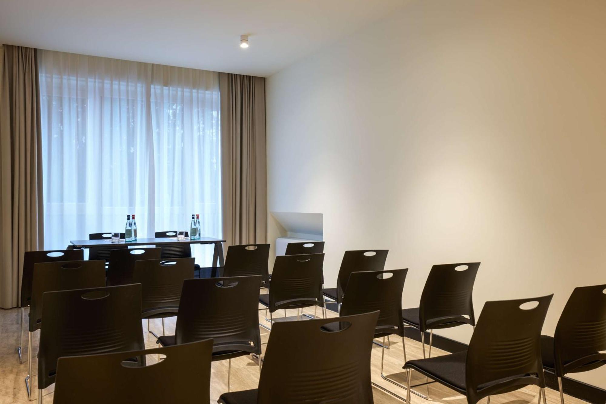 Radisson Hotel Ferrara Ngoại thất bức ảnh